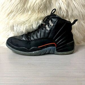 AMPUTEE Shoe **Size 9 - Air Jordan 12 Utility Grind ****AMPUTEE LEFT SHOE ONLY